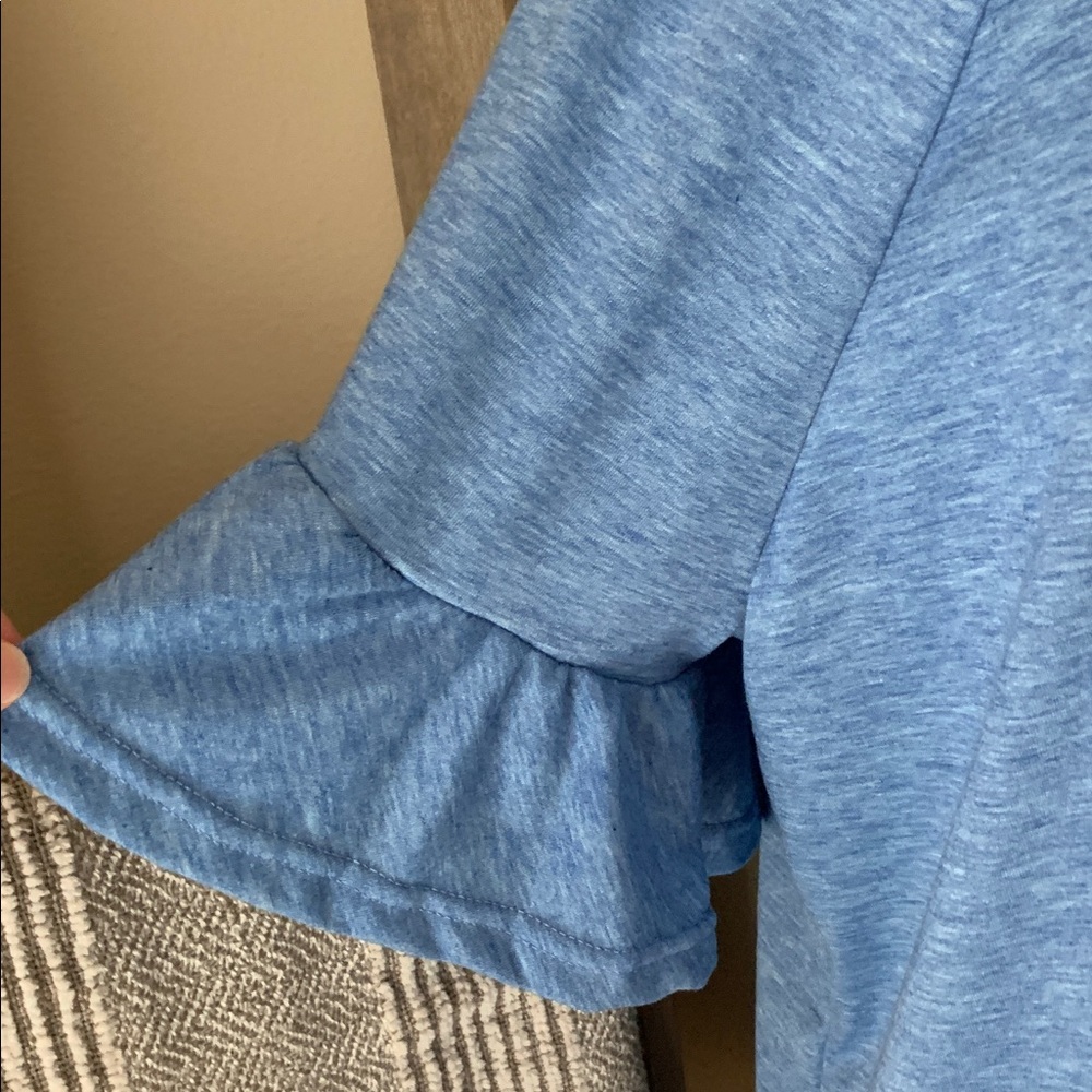 Emery Rose blue peplum top - Picture 5 of 6